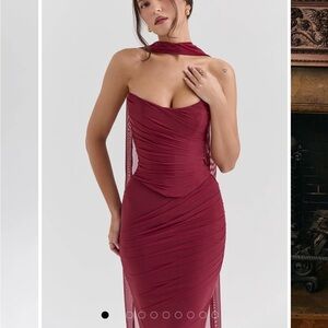 Elegant Burgundy Evening Dress